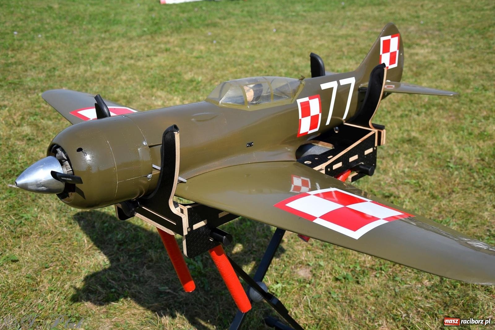 Zdjęcie w galerii na portalu naszraciborz.pl: Filmowe podsumowanie XVI Pikniku Modelarskiego [WIDEO] wiadomości z regionu