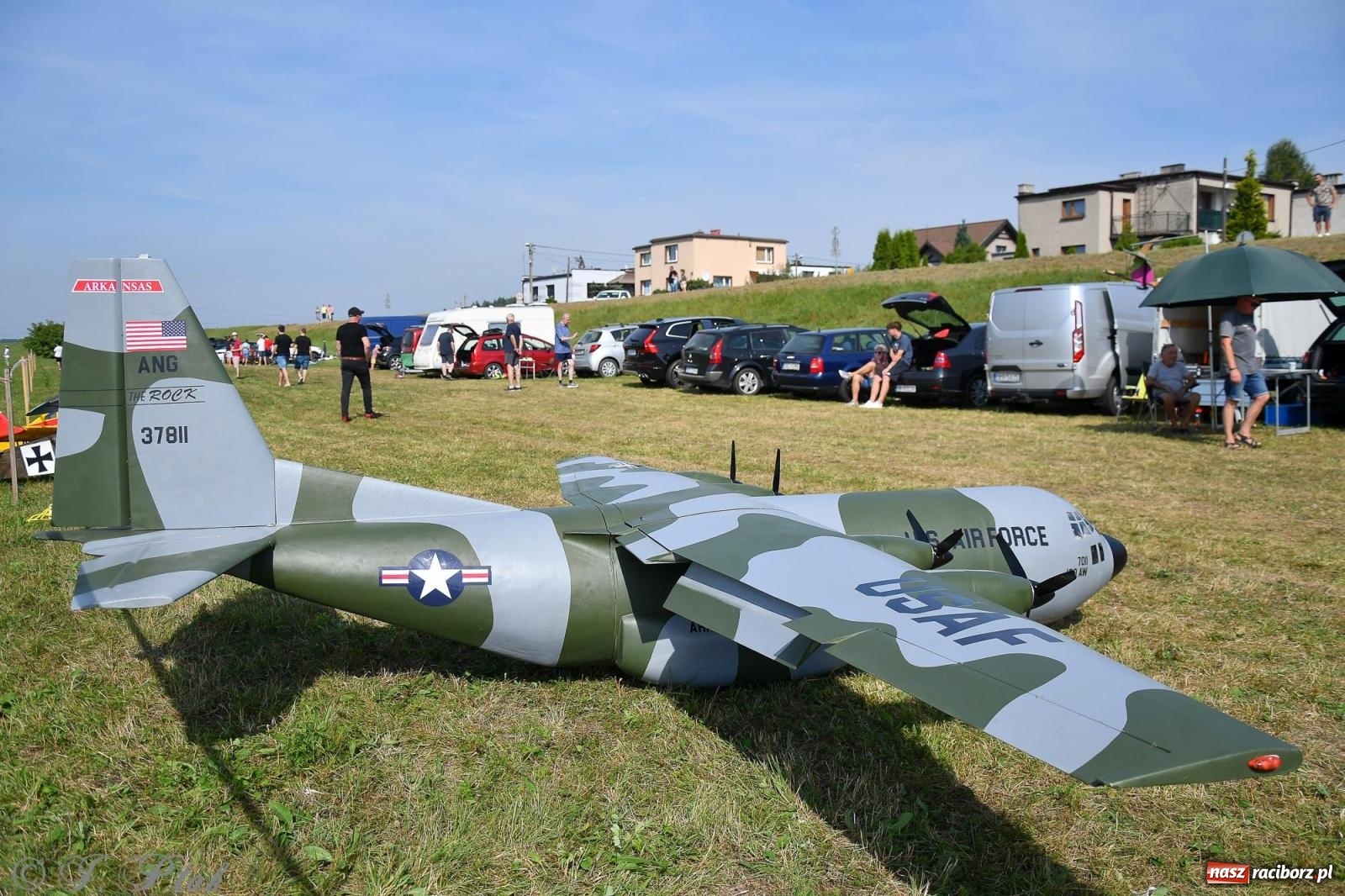 Zdjęcie w galerii na portalu naszraciborz.pl: Filmowe podsumowanie XVI Pikniku Modelarskiego [WIDEO] wiadomości z regionu