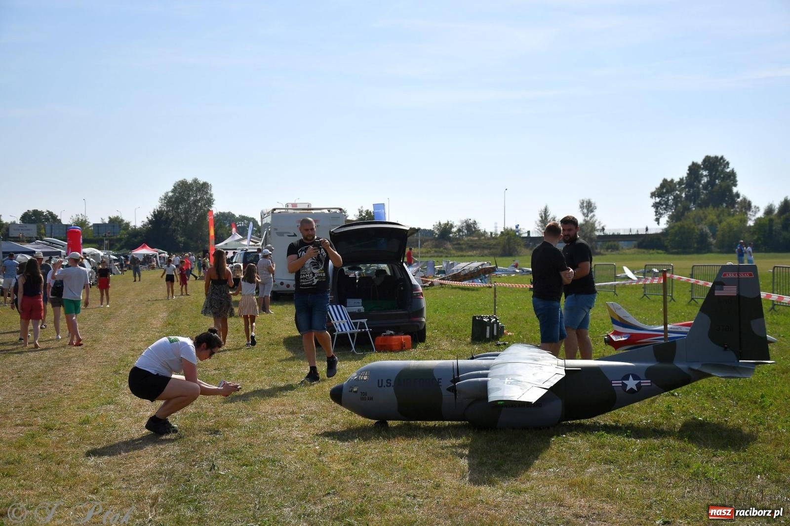 Zdjęcie w galerii na portalu naszraciborz.pl: Filmowe podsumowanie XVI Pikniku Modelarskiego [WIDEO] wiadomości z regionu
