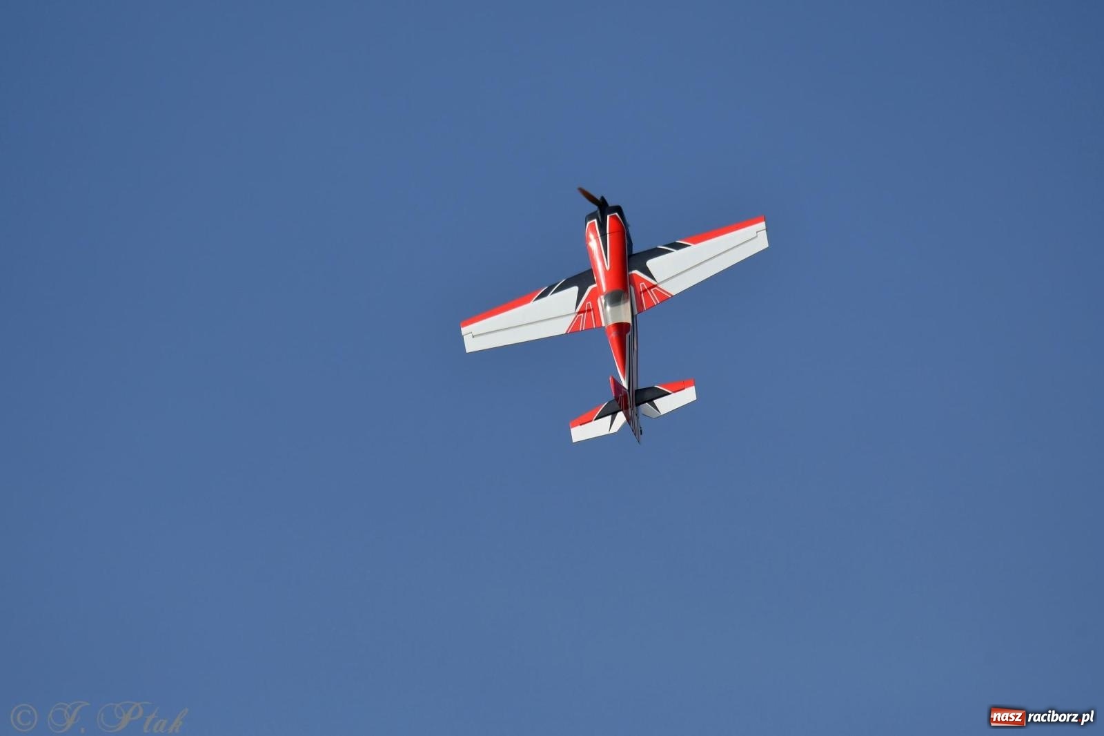 Zdjęcie w galerii na portalu naszraciborz.pl: Filmowe podsumowanie XVI Pikniku Modelarskiego [WIDEO] wiadomości z regionu