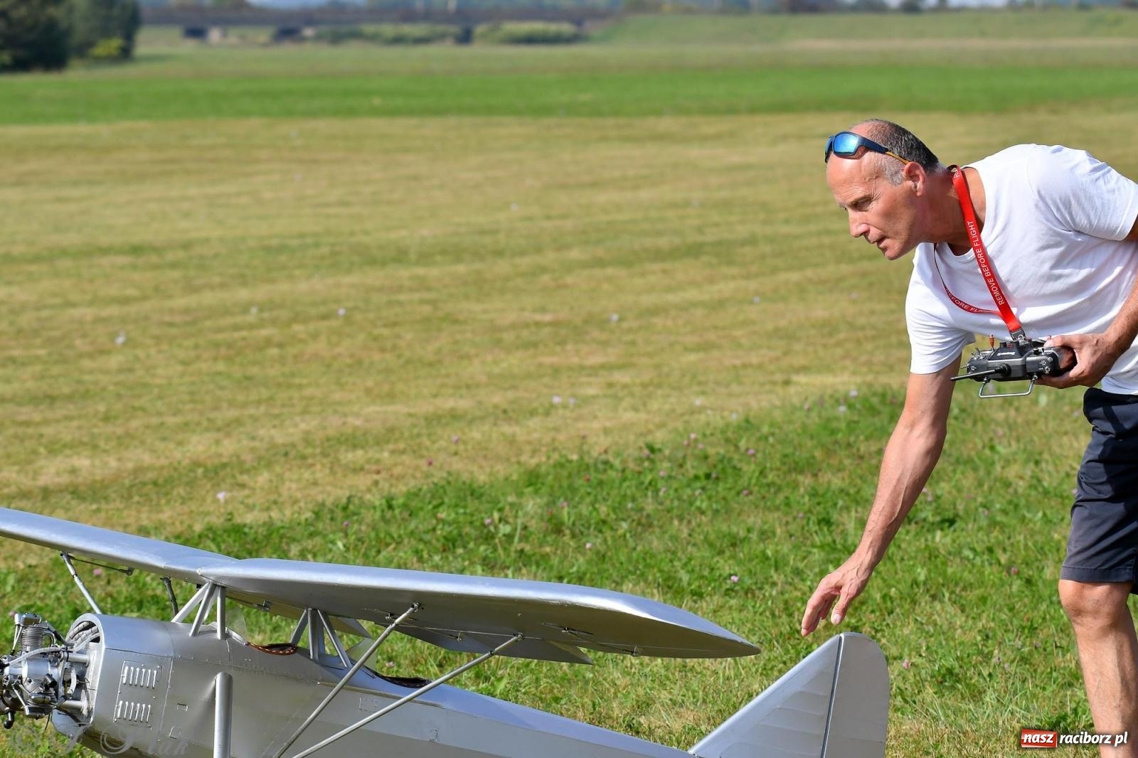 Zdjęcie w galerii na portalu naszraciborz.pl: Filmowe podsumowanie XVI Pikniku Modelarskiego [WIDEO] wiadomości z regionu
