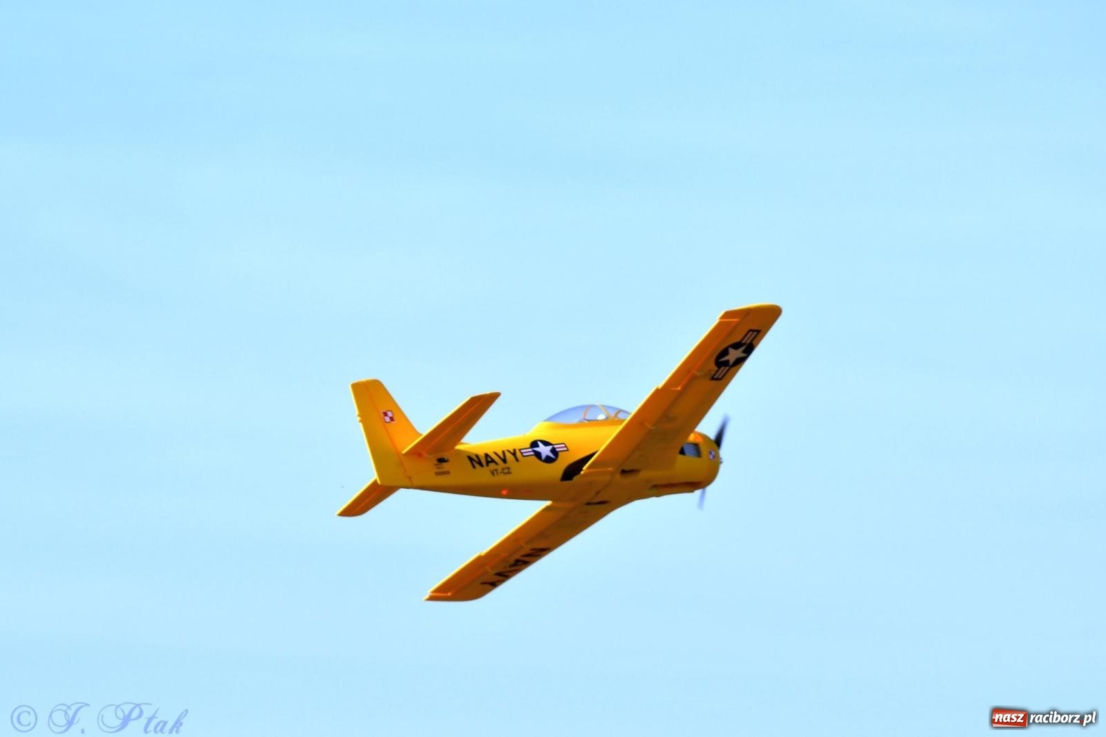 Zdjęcie w galerii na portalu naszraciborz.pl: Filmowe podsumowanie XVI Pikniku Modelarskiego [WIDEO] wiadomości z regionu