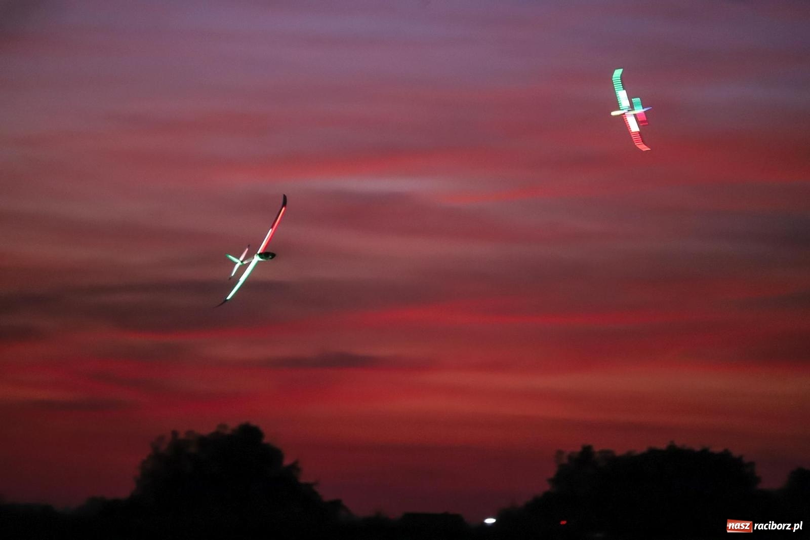 Zdjęcie w galerii na portalu naszraciborz.pl: Filmowe podsumowanie XVI Pikniku Modelarskiego [WIDEO] wiadomości z regionu