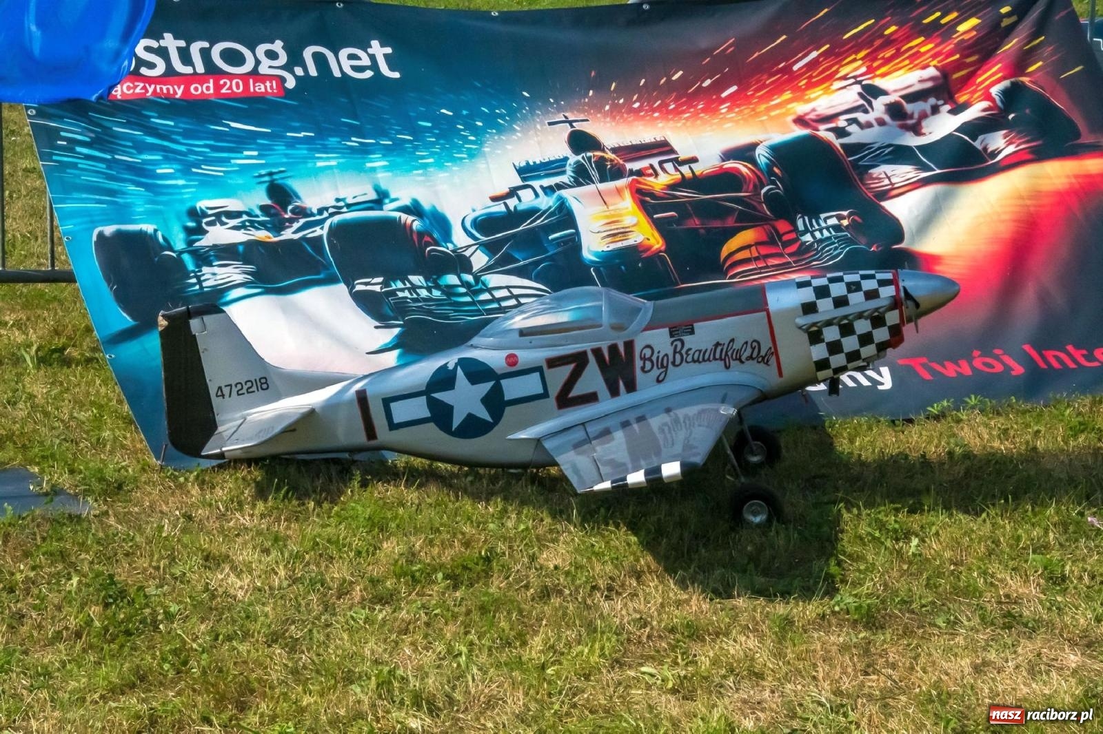 Zdjęcie w galerii na portalu naszraciborz.pl: Filmowe podsumowanie XVI Pikniku Modelarskiego [WIDEO] wiadomości z regionu