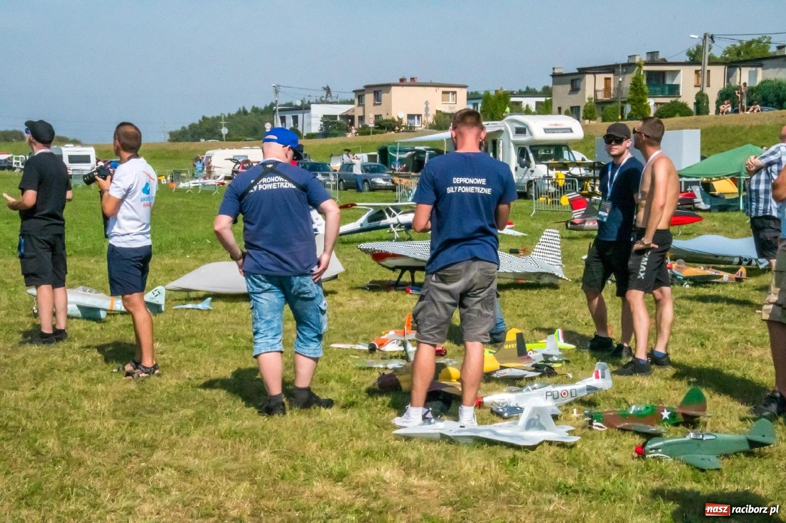 Zdjęcie w galerii na portalu naszraciborz.pl: Filmowe podsumowanie XVI Pikniku Modelarskiego [WIDEO] wiadomości z regionu