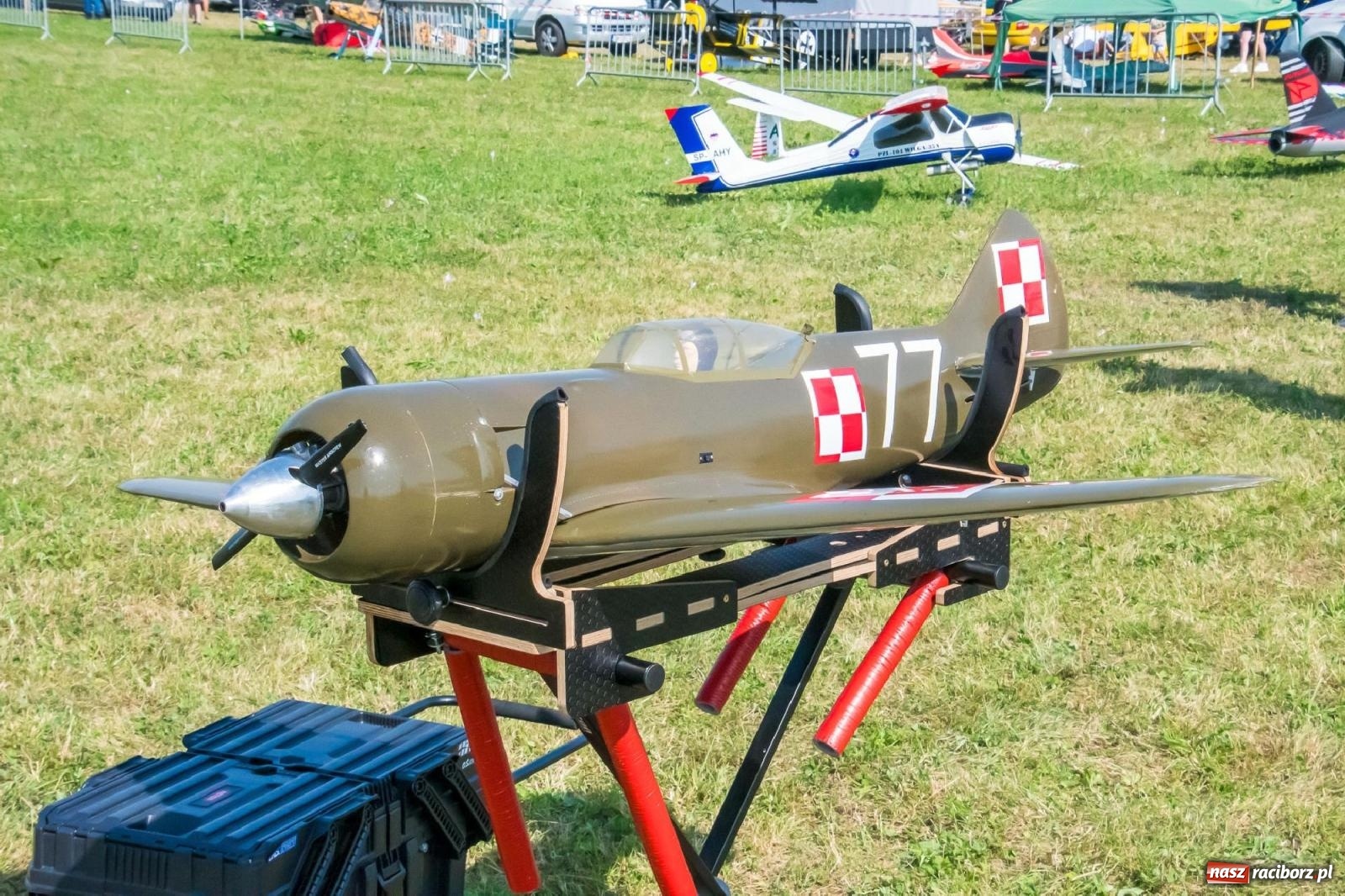 Zdjęcie w galerii na portalu naszraciborz.pl: Filmowe podsumowanie XVI Pikniku Modelarskiego [WIDEO] wiadomości z regionu