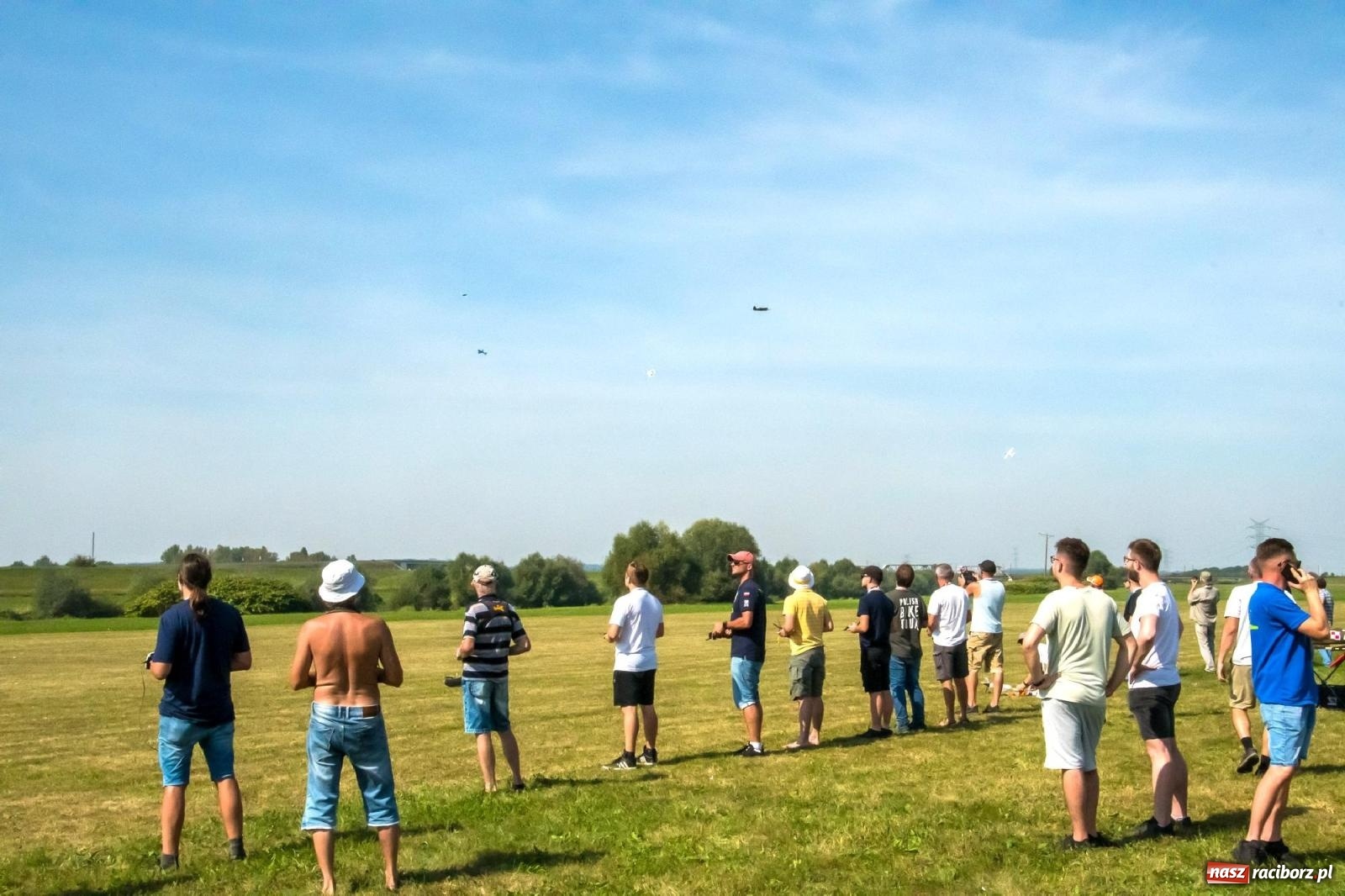 Zdjęcie w galerii na portalu naszraciborz.pl: Filmowe podsumowanie XVI Pikniku Modelarskiego [WIDEO] wiadomości z regionu