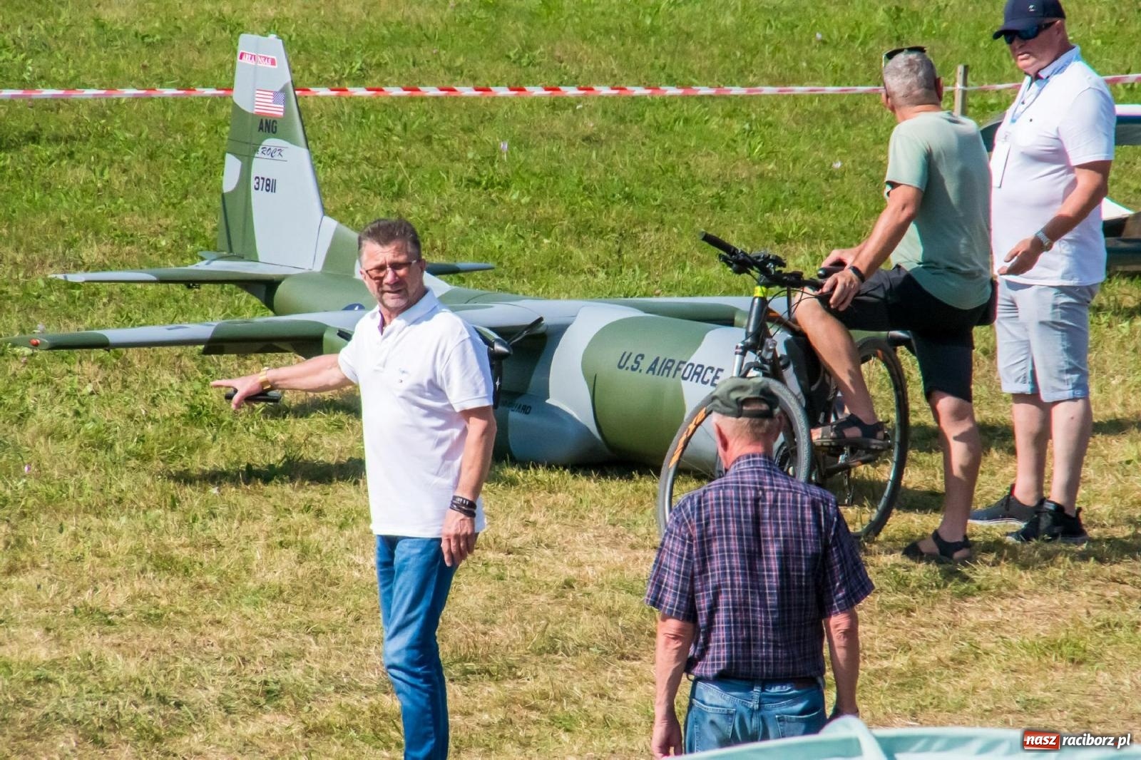 Zdjęcie w galerii na portalu naszraciborz.pl: Filmowe podsumowanie XVI Pikniku Modelarskiego [WIDEO] wiadomości z regionu