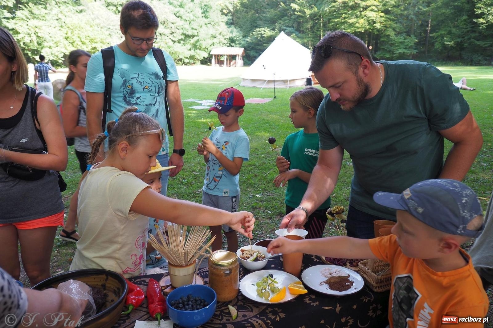 Zdjęcie w galerii na portalu naszraciborz.pl: Harmonia i balans. Las Obora dobry dla duszy i ciała [FOTO i WIDEO] wiadomości z regionu