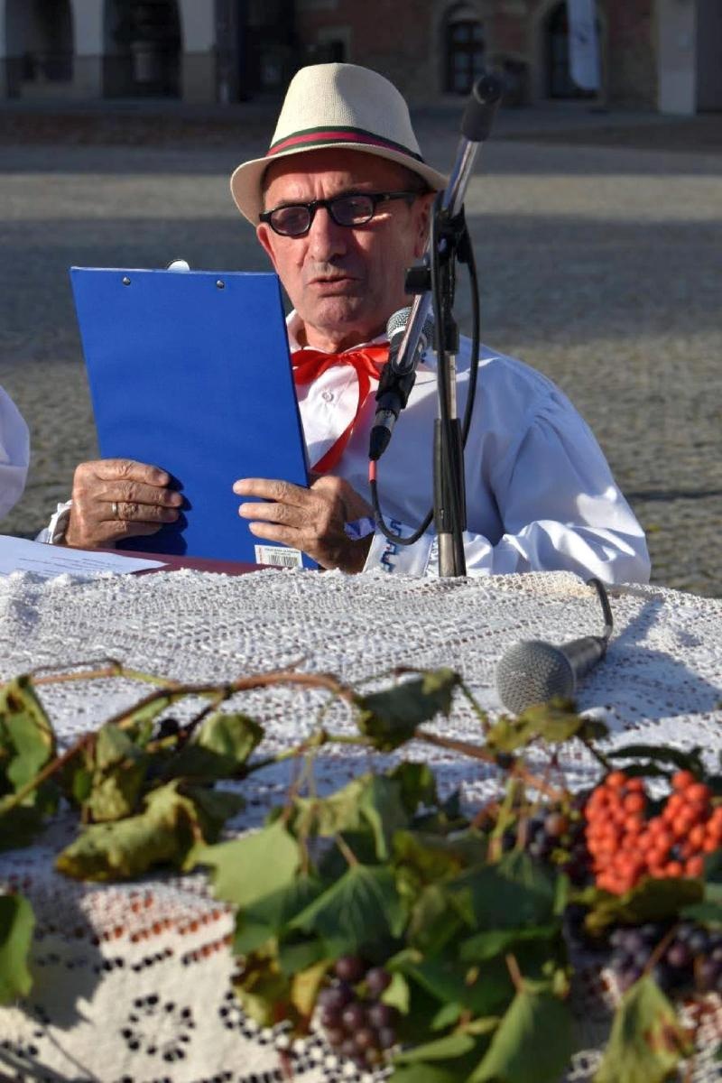 Zdjęcie w galerii na portalu naszraciborz.pl: 12. odsłona Narodowego Czytania na Zamku Piastowskim za nami wiadomości z regionu