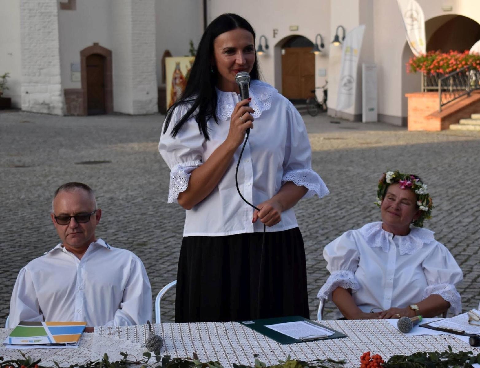 Zdjęcie w galerii na portalu naszraciborz.pl: 12. odsłona Narodowego Czytania na Zamku Piastowskim za nami wiadomości z regionu