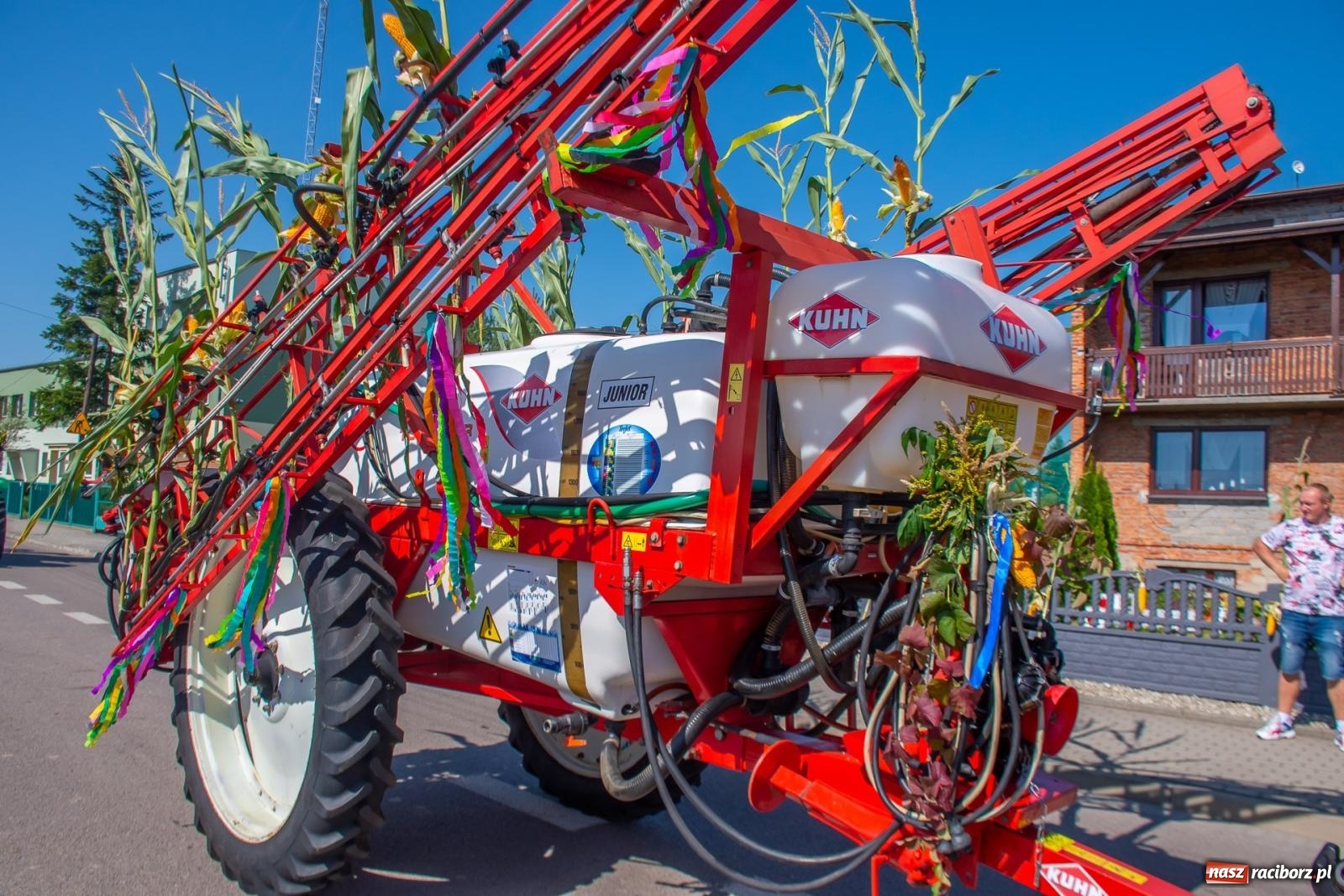 Zdjęcie w galerii na portalu naszraciborz.pl: Bieńkowicki korowód dożynkowy zachwycał kolorami wiadomości z regionu