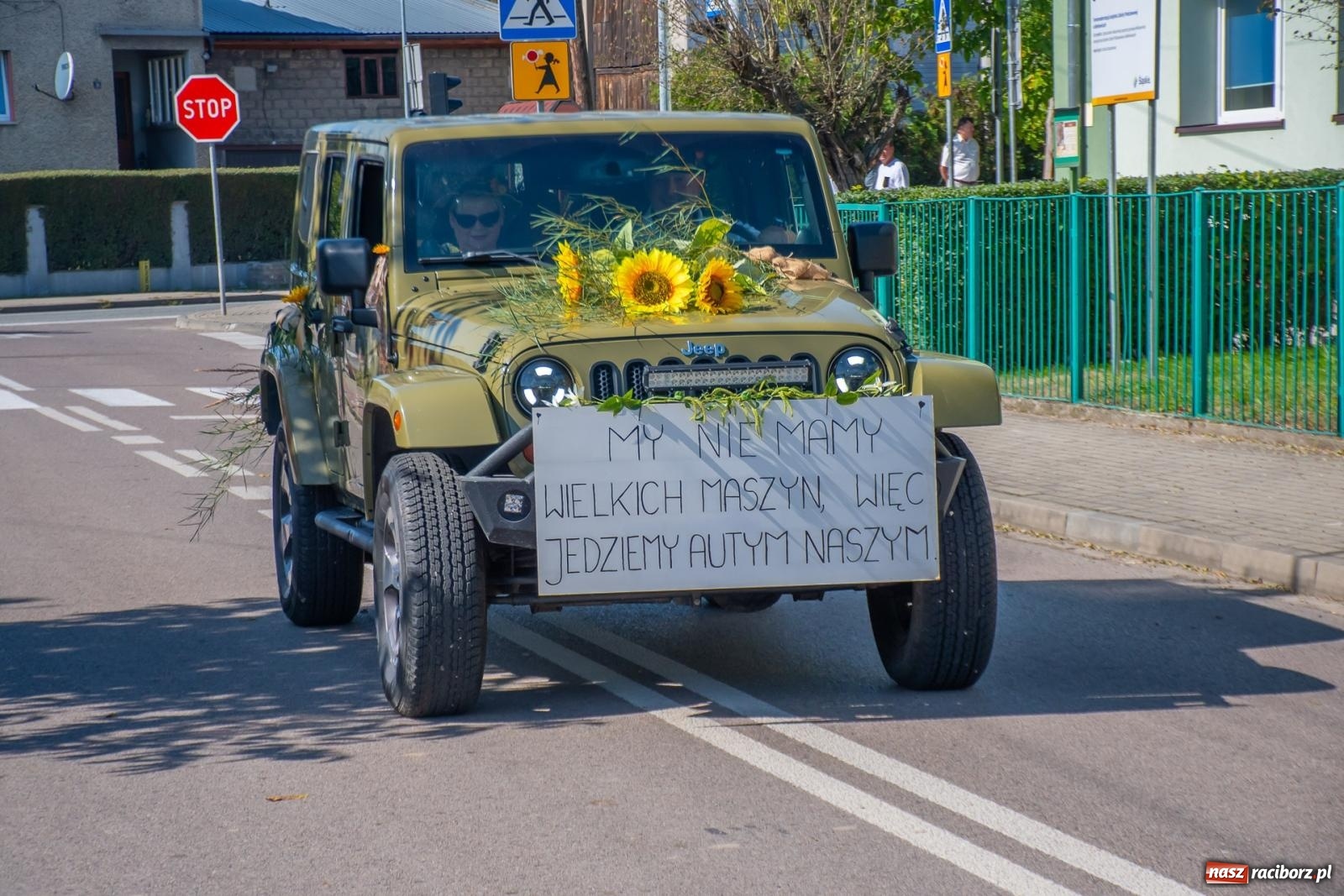 Zdjęcie w galerii na portalu naszraciborz.pl: Bieńkowicki korowód dożynkowy zachwycał kolorami wiadomości z regionu