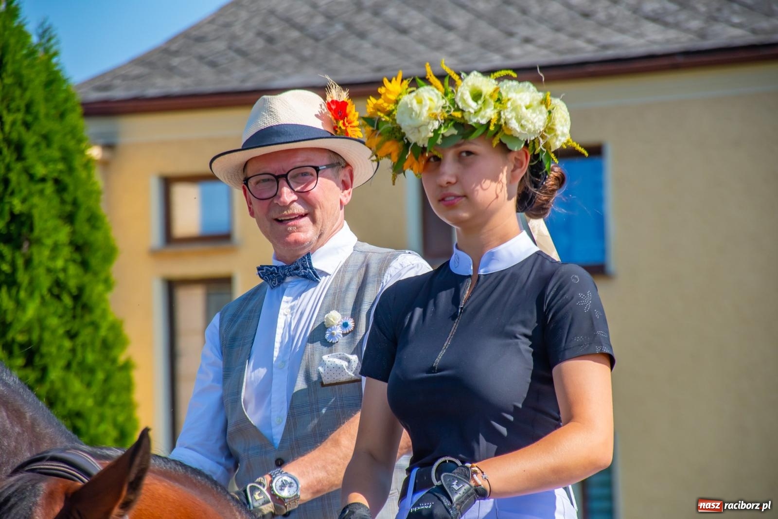 Zdjęcie w galerii na portalu naszraciborz.pl: Bieńkowicki korowód dożynkowy zachwycał kolorami wiadomości z regionu