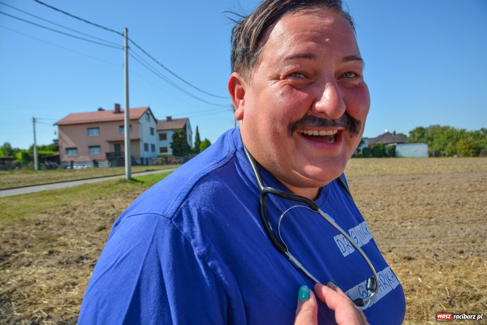 Zdjęcie w galerii na portalu naszraciborz.pl: Tu jest bocian kiszka, co przyniesie braciszka. Dożynki w Samborowicach [FOTO i WIDEO] wiadomości z regionu