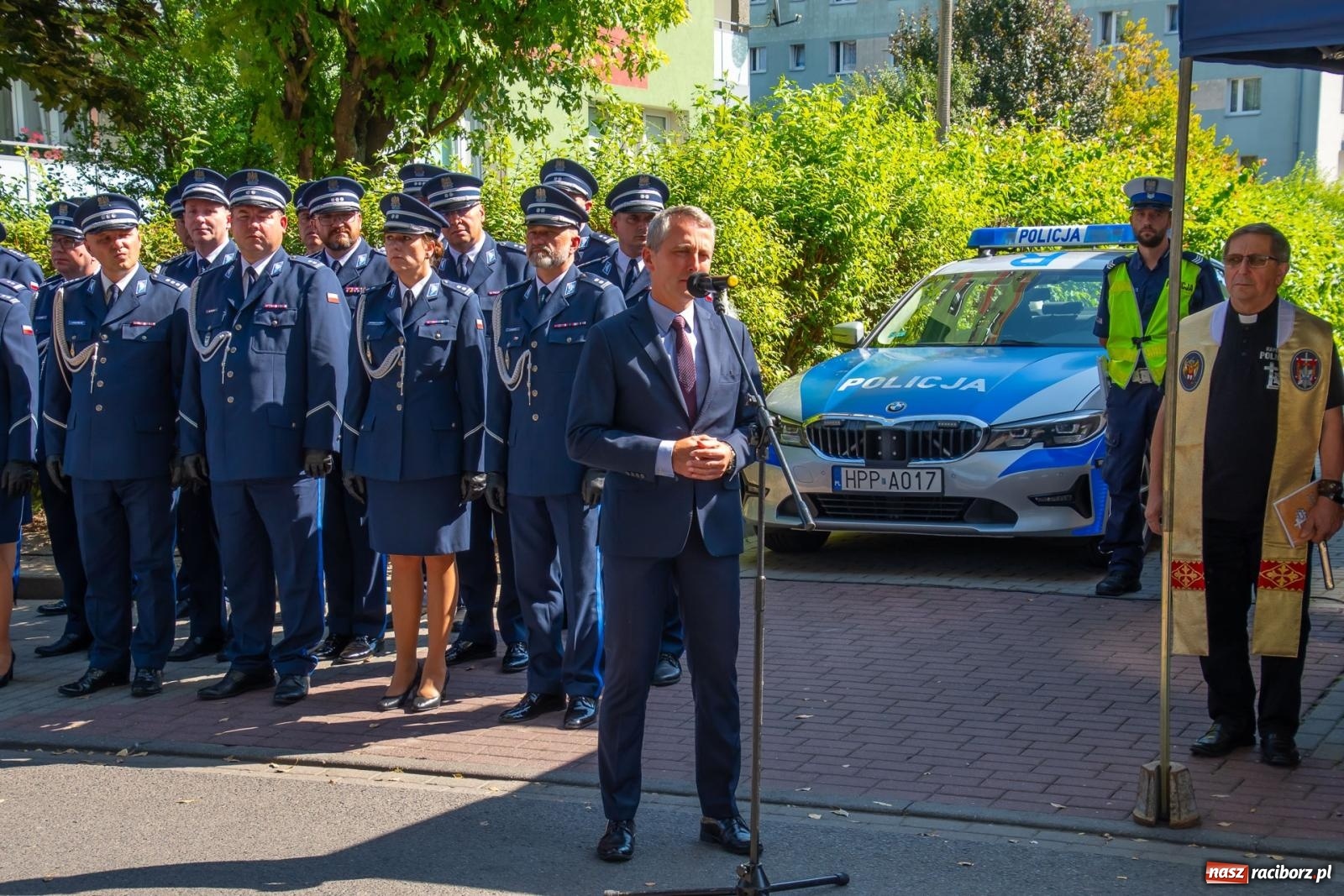 Zdjęcie w galerii na portalu naszraciborz.pl: Odsłonięto obelisk upamiętniający śp. aspiranta Michała Kędzierskiego [FOTO i WIDEO] wiadomości z regionu