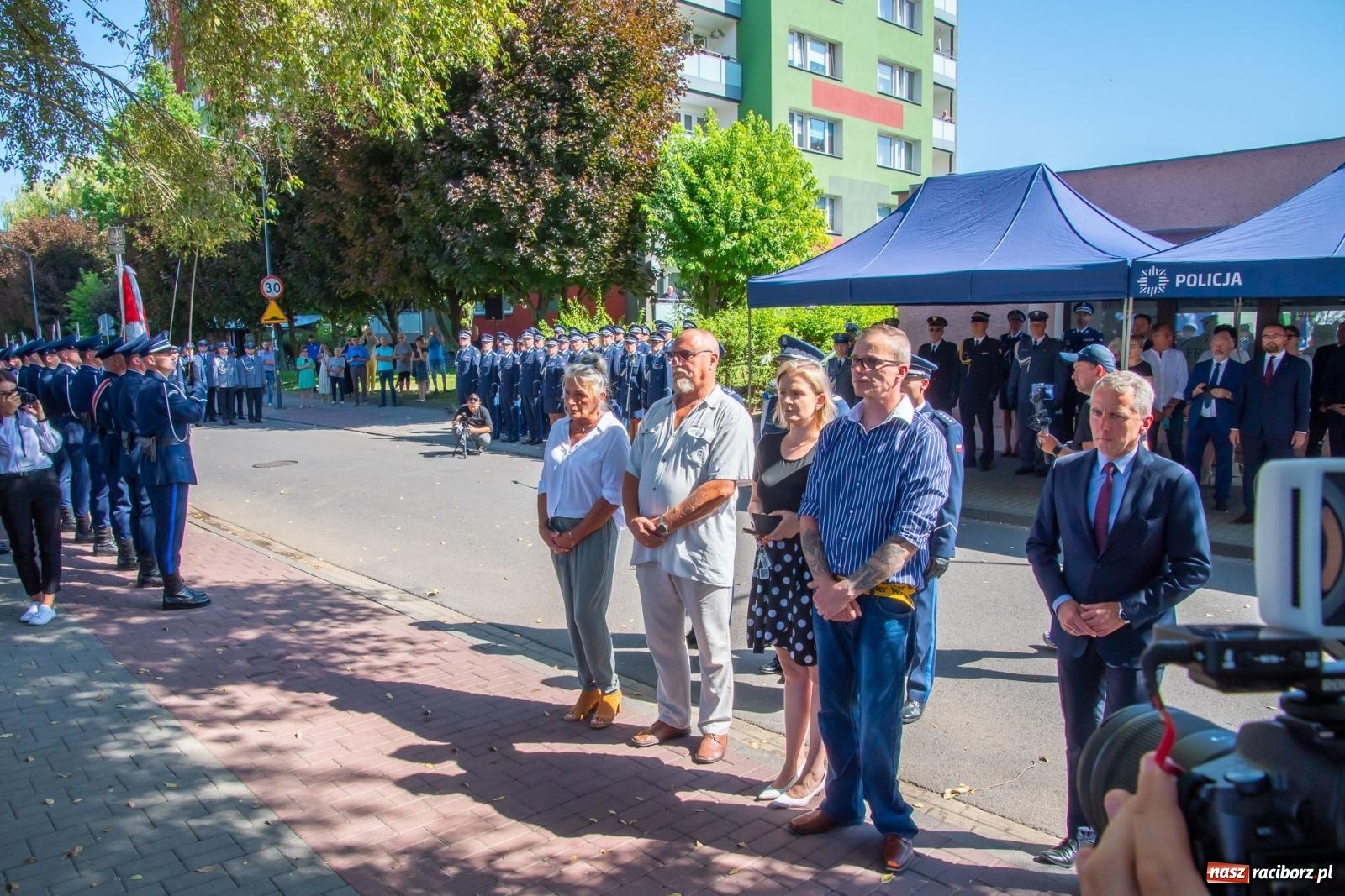 Zdjęcie w galerii na portalu naszraciborz.pl: Odsłonięto obelisk upamiętniający śp. aspiranta Michała Kędzierskiego [FOTO i WIDEO] wiadomości z regionu