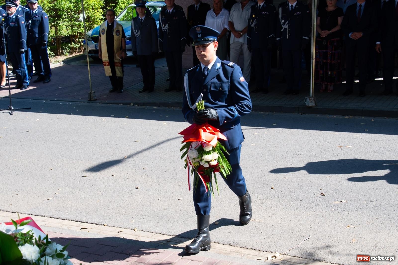Zdjęcie w galerii na portalu naszraciborz.pl: Odsłonięto obelisk upamiętniający śp. aspiranta Michała Kędzierskiego [FOTO i WIDEO] wiadomości z regionu