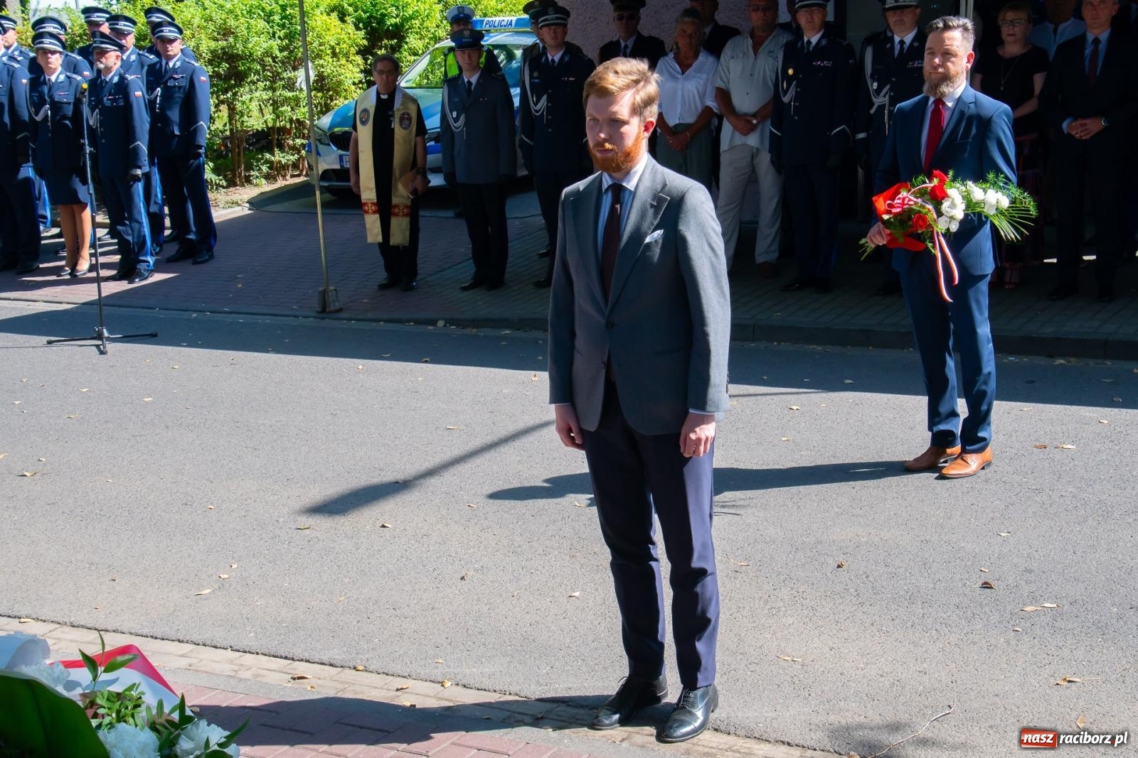 Zdjęcie w galerii na portalu naszraciborz.pl: Odsłonięto obelisk upamiętniający śp. aspiranta Michała Kędzierskiego [FOTO i WIDEO] wiadomości z regionu