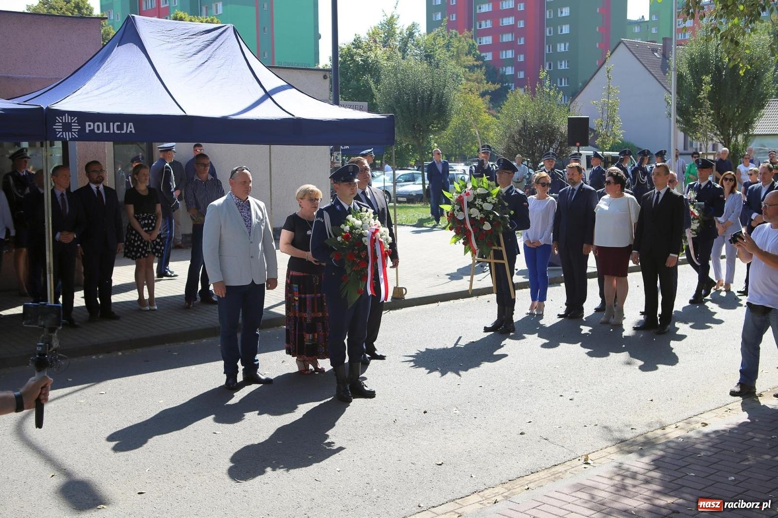 Zdjęcie w galerii na portalu naszraciborz.pl: Odsłonięto obelisk upamiętniający śp. aspiranta Michała Kędzierskiego [FOTO i WIDEO] wiadomości z regionu