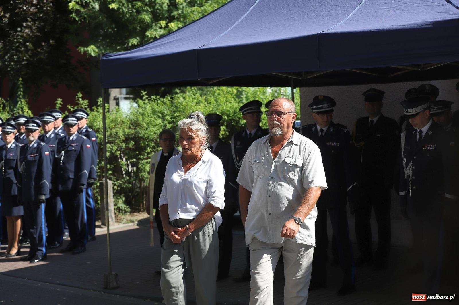 Zdjęcie w galerii na portalu naszraciborz.pl: Odsłonięto obelisk upamiętniający śp. aspiranta Michała Kędzierskiego [FOTO i WIDEO] wiadomości z regionu