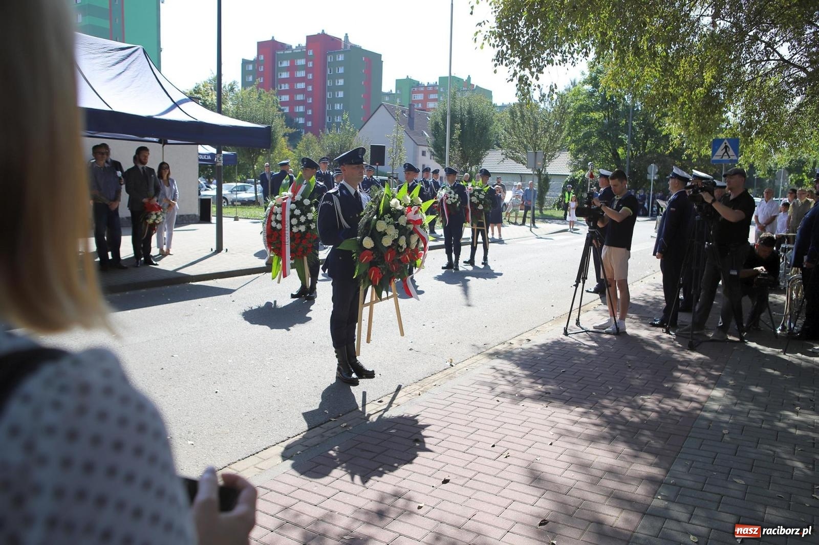 Zdjęcie w galerii na portalu naszraciborz.pl: Odsłonięto obelisk upamiętniający śp. aspiranta Michała Kędzierskiego [FOTO i WIDEO] wiadomości z regionu