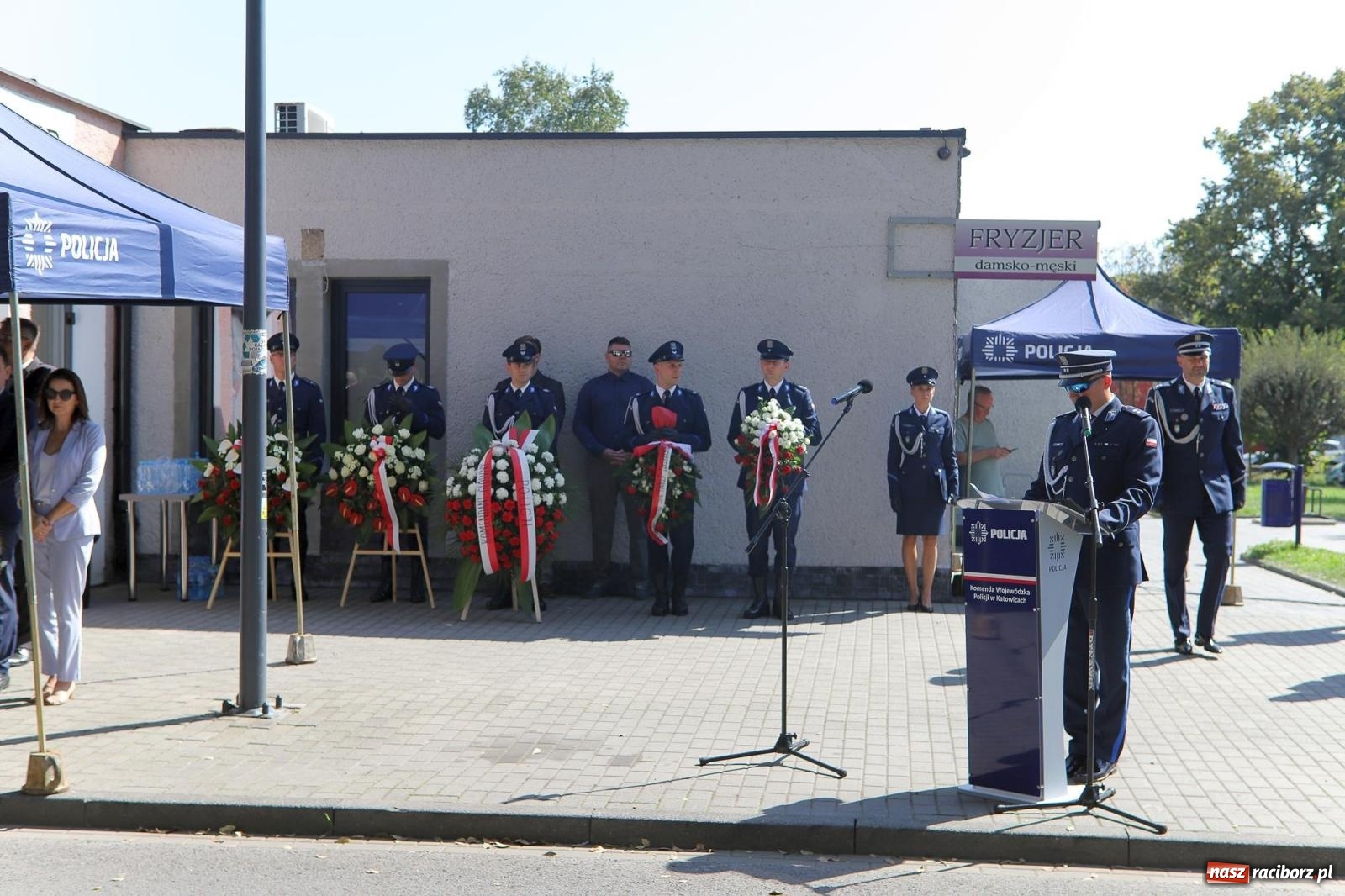 Zdjęcie w galerii na portalu naszraciborz.pl: Odsłonięto obelisk upamiętniający śp. aspiranta Michała Kędzierskiego [FOTO i WIDEO] wiadomości z regionu