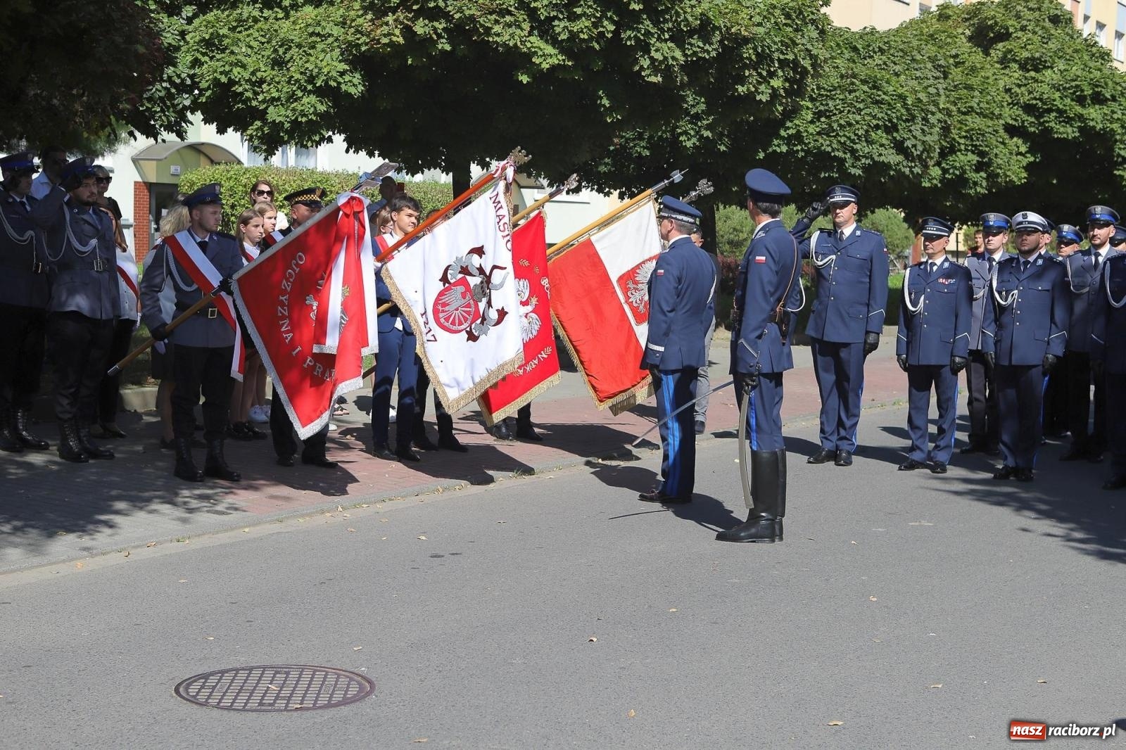 Zdjęcie w galerii na portalu naszraciborz.pl: Odsłonięto obelisk upamiętniający śp. aspiranta Michała Kędzierskiego [FOTO i WIDEO] wiadomości z regionu