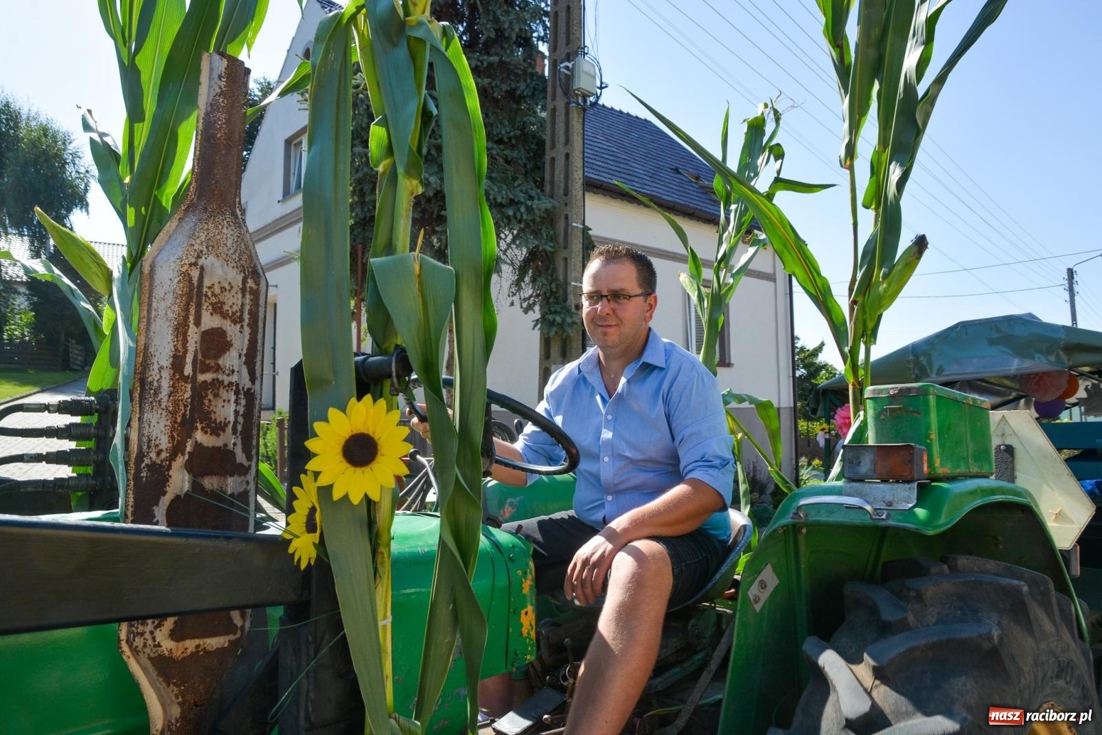 Zdjęcie w galerii na portalu naszraciborz.pl: Historia rolniczej mechanizacji w pigułce. Dożynki w Gamowie [FOTO i WIDEO] wiadomości z regionu