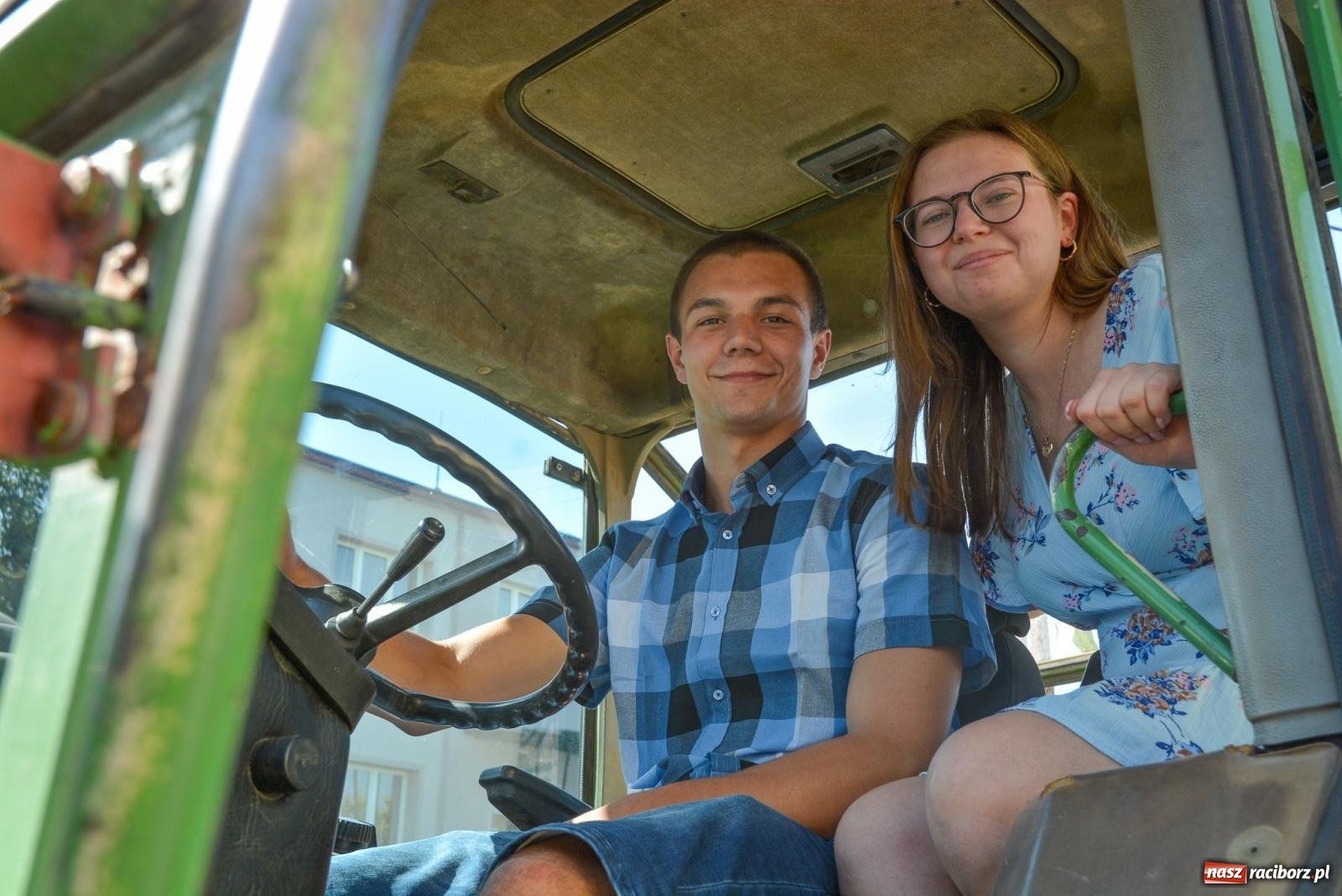 Zdjęcie w galerii na portalu naszraciborz.pl: Historia rolniczej mechanizacji w pigułce. Dożynki w Gamowie [FOTO i WIDEO] wiadomości z regionu