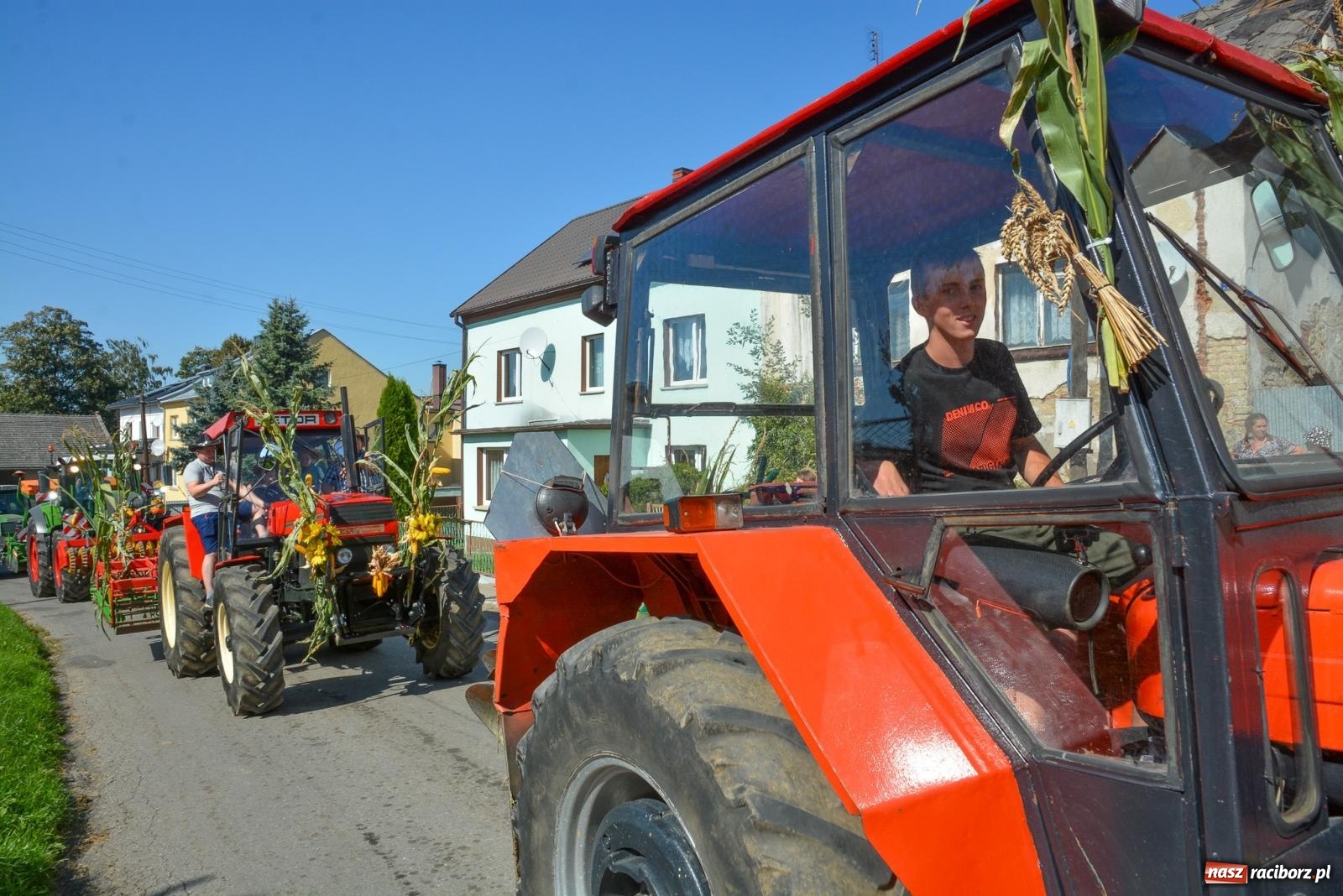 Zdjęcie w galerii na portalu naszraciborz.pl: Historia rolniczej mechanizacji w pigułce. Dożynki w Gamowie [FOTO i WIDEO] wiadomości z regionu