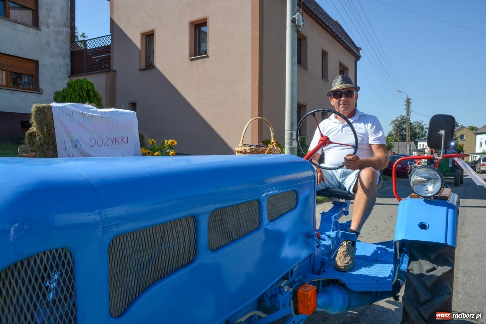 Zdjęcie w galerii na portalu naszraciborz.pl: Historia rolniczej mechanizacji w pigułce. Dożynki w Gamowie [FOTO i WIDEO] wiadomości z regionu