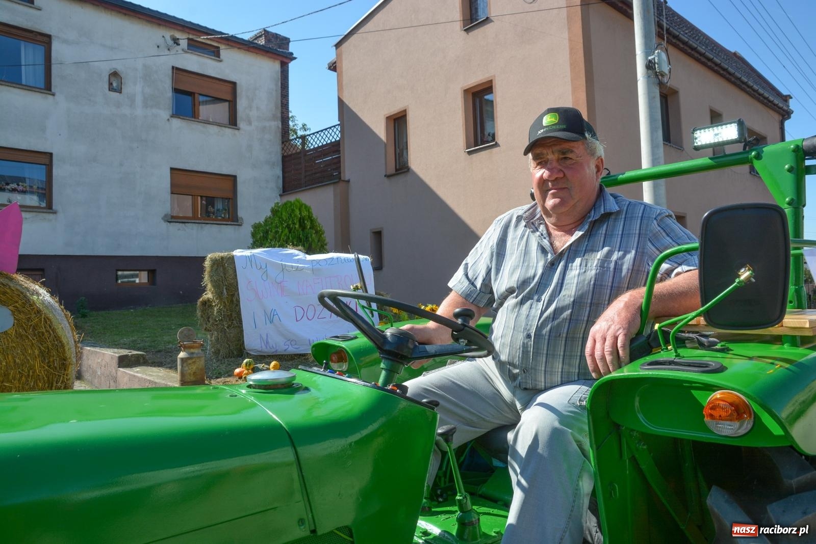 Zdjęcie w galerii na portalu naszraciborz.pl: Historia rolniczej mechanizacji w pigułce. Dożynki w Gamowie [FOTO i WIDEO] wiadomości z regionu