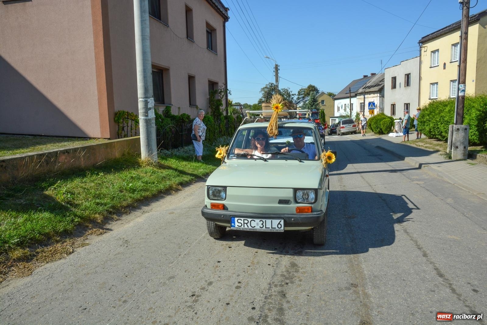 Zdjęcie w galerii na portalu naszraciborz.pl: Historia rolniczej mechanizacji w pigułce. Dożynki w Gamowie [FOTO i WIDEO] wiadomości z regionu