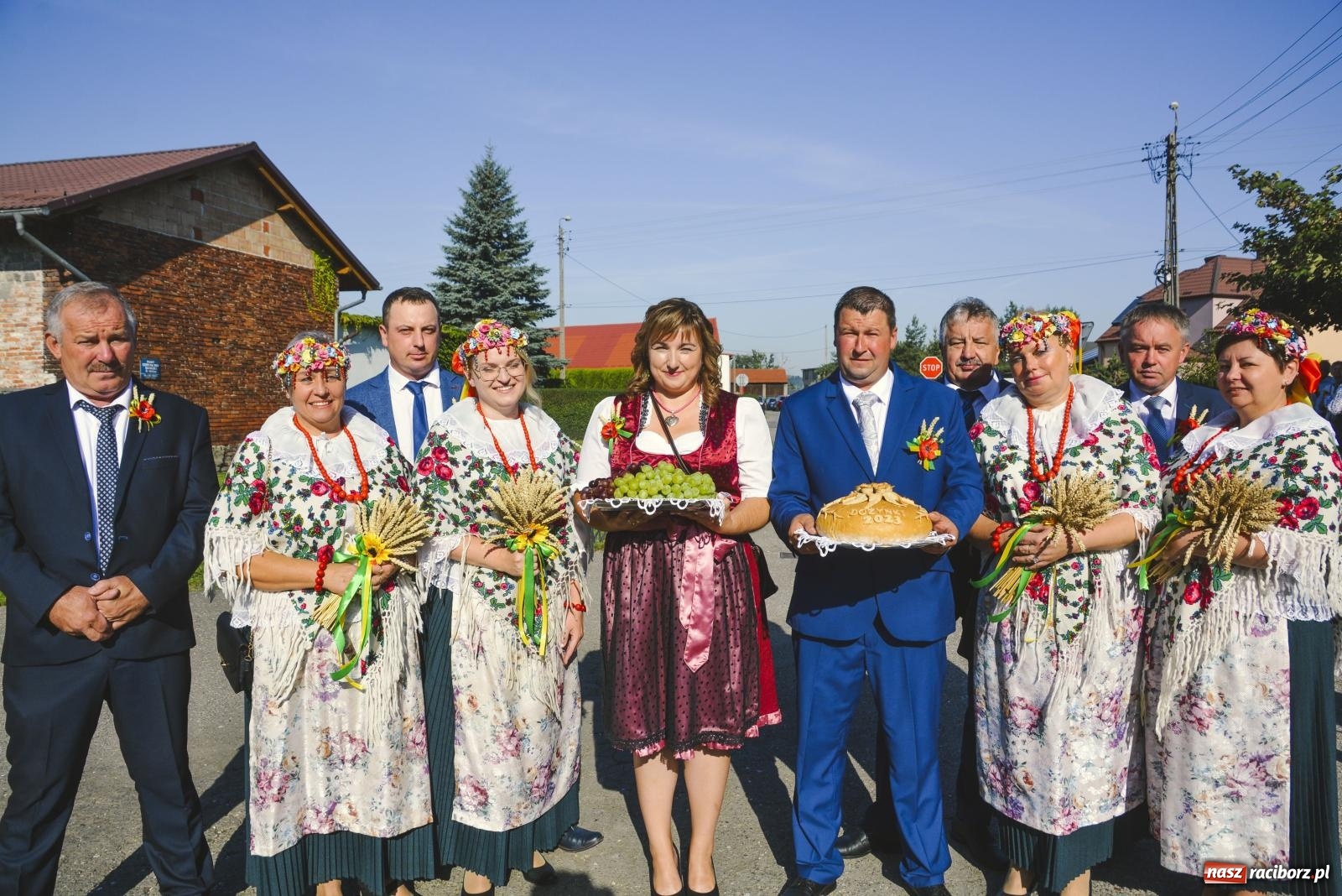 Zdjęcie w galerii na portalu naszraciborz.pl: Dożynki w Zawadzie Książęcej. Gospodarzem Ciechowice wiadomości z regionu