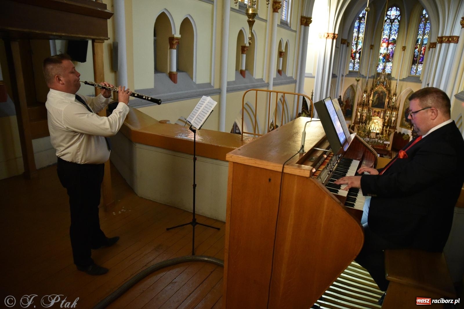 Zdjęcie w galerii na portalu naszraciborz.pl: Muzyka odnaleziona w świątyni na Ostrogu [FOTO i WIDEO] wiadomości z regionu