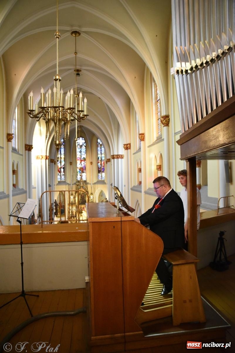 Zdjęcie w galerii na portalu naszraciborz.pl: Muzyka odnaleziona w świątyni na Ostrogu [FOTO i WIDEO] wiadomości z regionu