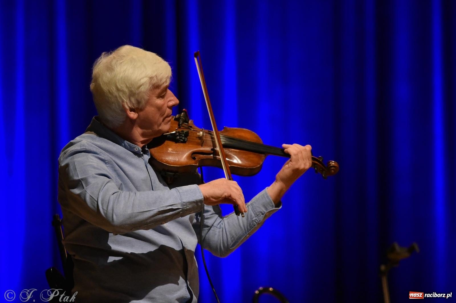 Zdjęcie w galerii na portalu naszraciborz.pl: SDM. Legenda na deskach RCK [FOTO] wiadomości z regionu