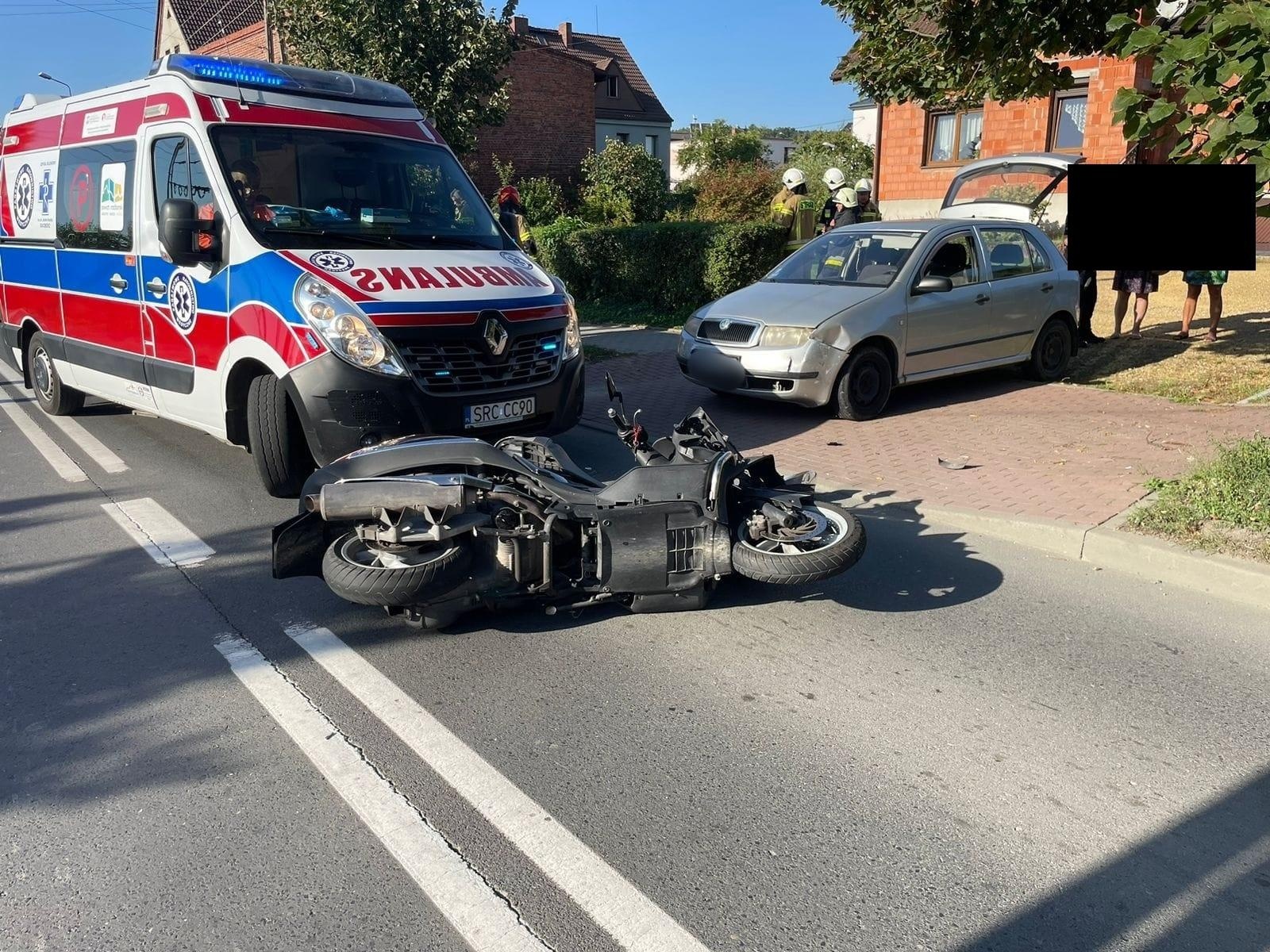 Zdjęcie w galerii na portalu naszraciborz.pl: Skoda i motocykl zderzyły się na Brzeskiej [FOTO] wiadomości z regionu