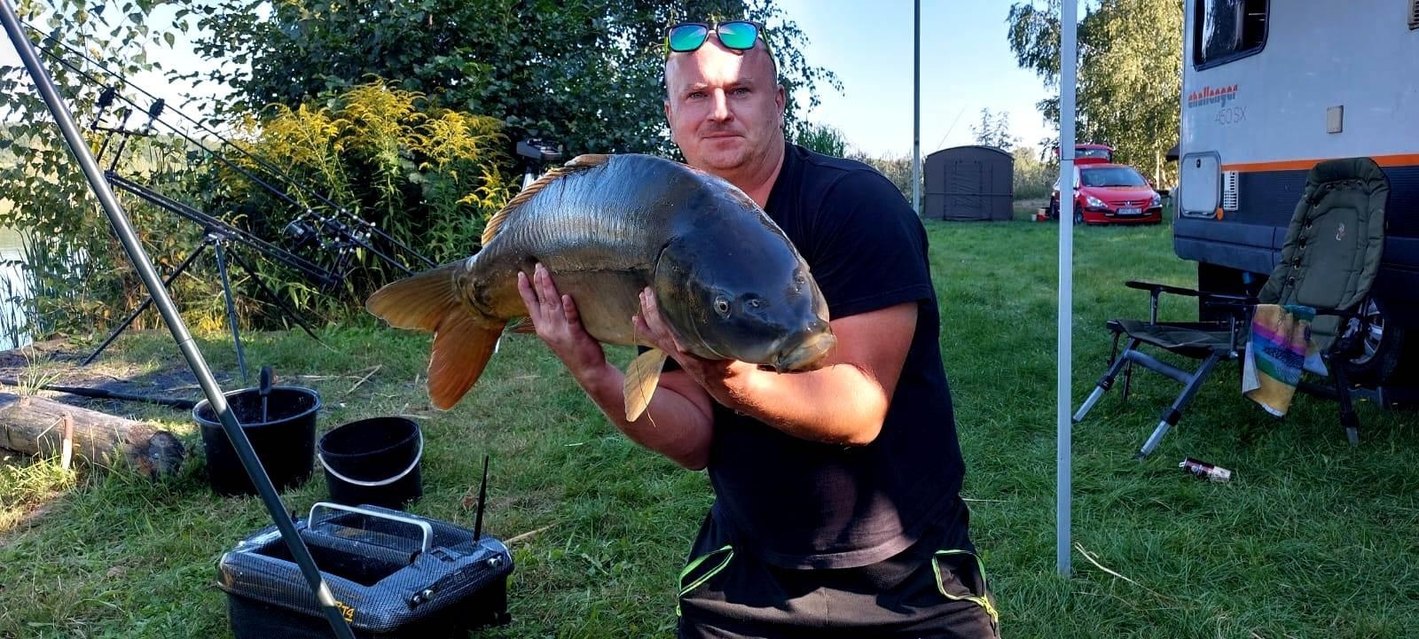 Zdjęcie w galerii na portalu naszraciborz.pl: VIII Drużynowe Zawody Karpiowe Jesienny Babiczok 2023 za nami wiadomości z regionu