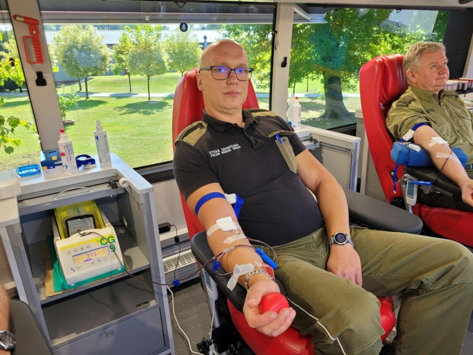 Zdjęcie w galerii na portalu naszraciborz.pl: Akcja Pogranicznej Grupy Krwi ze Śląskiego Oddziału Straży Granicznej wiadomości z regionu