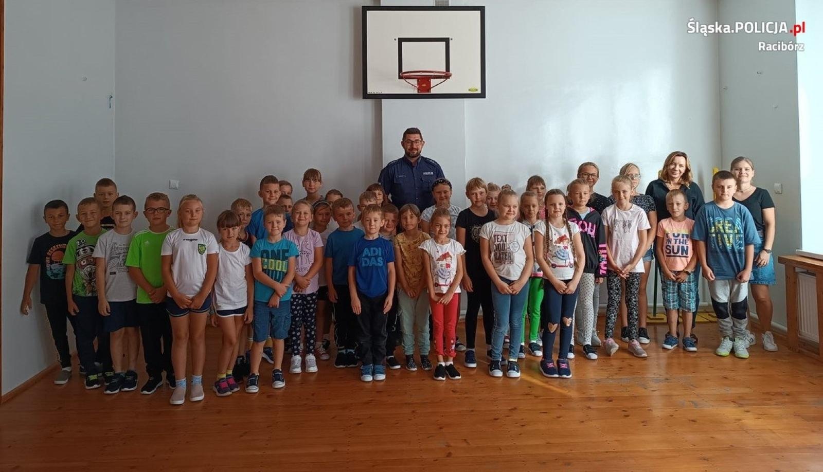 Zdjęcie w galerii na portalu naszraciborz.pl: Bezpieczna droga do szkoły w powiecie raciborskim  wiadomości z regionu