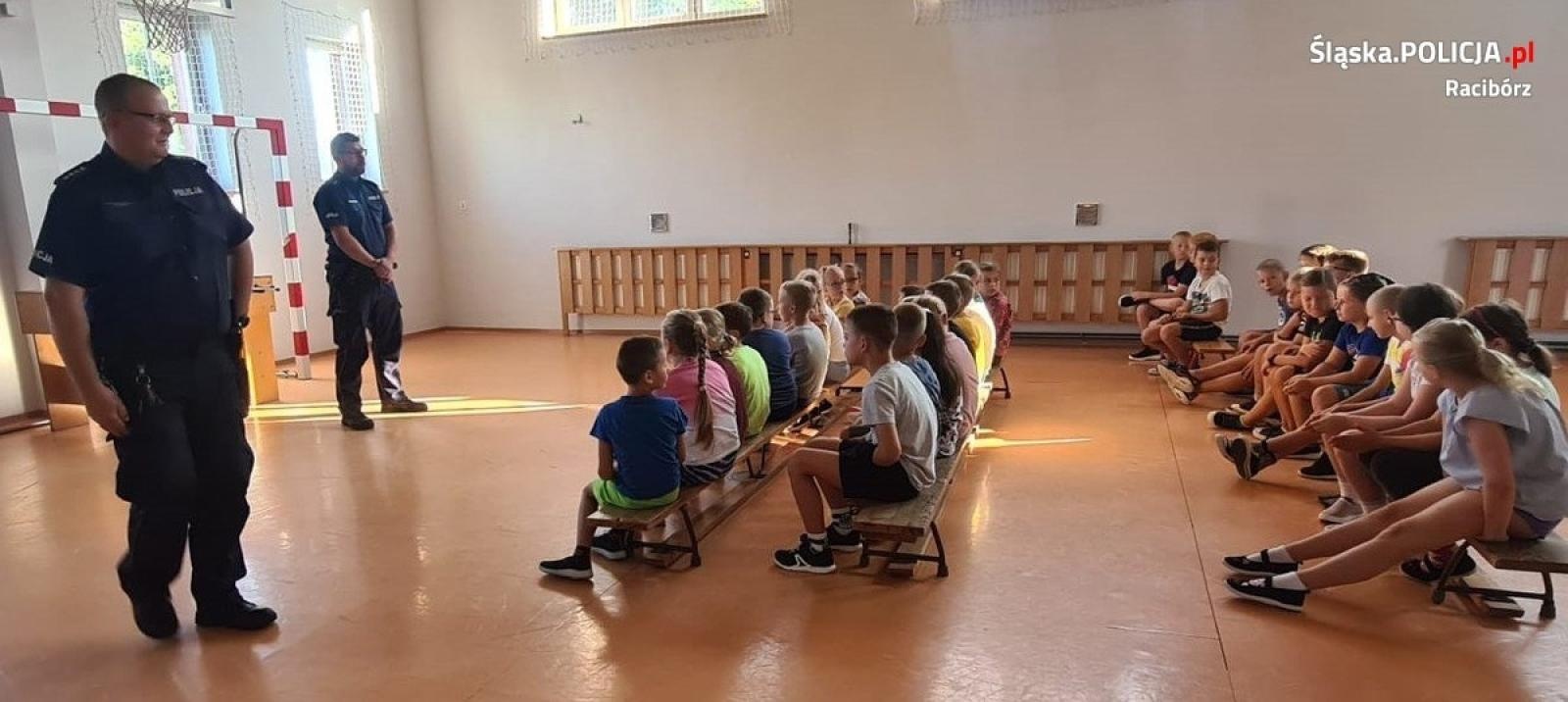 Zdjęcie w galerii na portalu naszraciborz.pl: Bezpieczna droga do szkoły w powiecie raciborskim  wiadomości z regionu