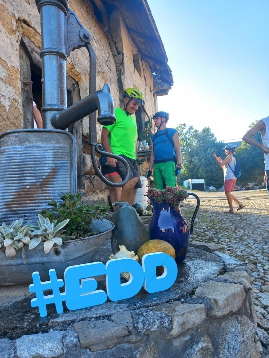 Zdjęcie w galerii na portalu naszraciborz.pl: Rowerzyści podążyli szlakiem raciborskich spichlerzy wiadomości z regionu