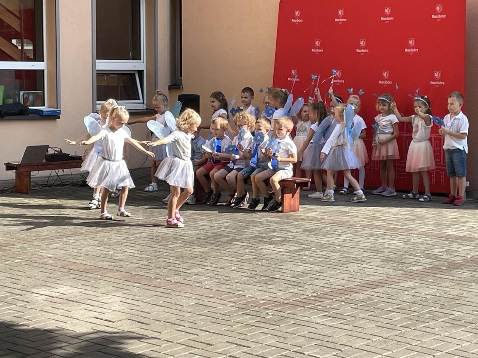 Zdjęcie w galerii na portalu naszraciborz.pl: Leśne ludki. Projekt przedszkola z Mysłowickiej doczekał się realizacji wiadomości z regionu