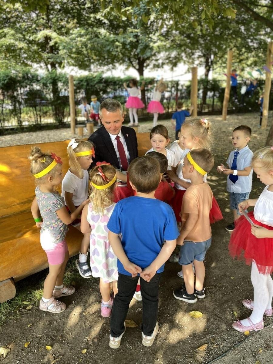 Zdjęcie w galerii na portalu naszraciborz.pl: Leśne ludki. Projekt przedszkola z Mysłowickiej doczekał się realizacji wiadomości z regionu