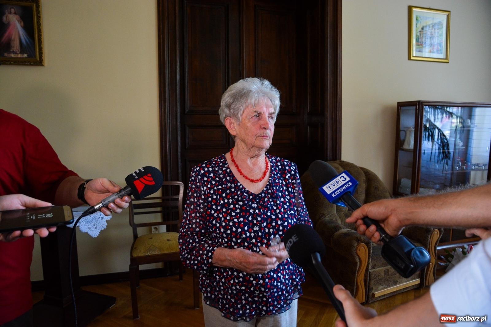 Zdjęcie w galerii na portalu naszraciborz.pl: Polenlagry - niemieckie obozy na Śląsku. Konferencja w Pogrzebieniu wiadomości z regionu