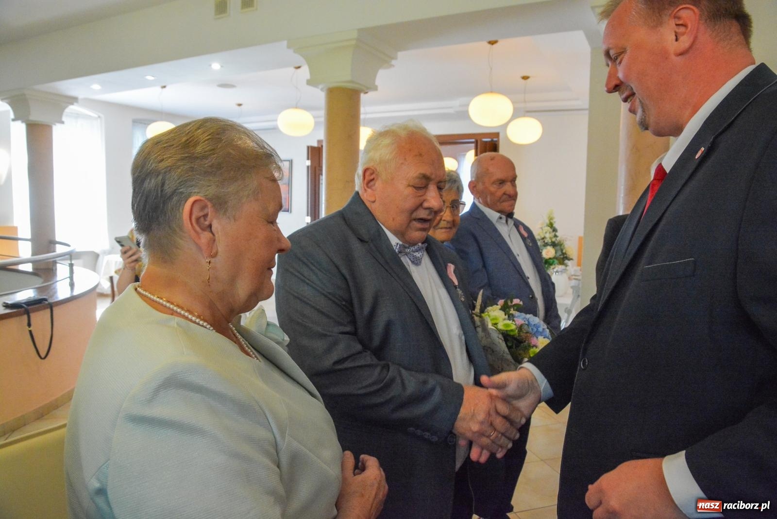 Zdjęcie w galerii na portalu naszraciborz.pl: Złote gody w Raciborzu. Świętuje osiem par [FOTO i WIDEO] wiadomości z regionu