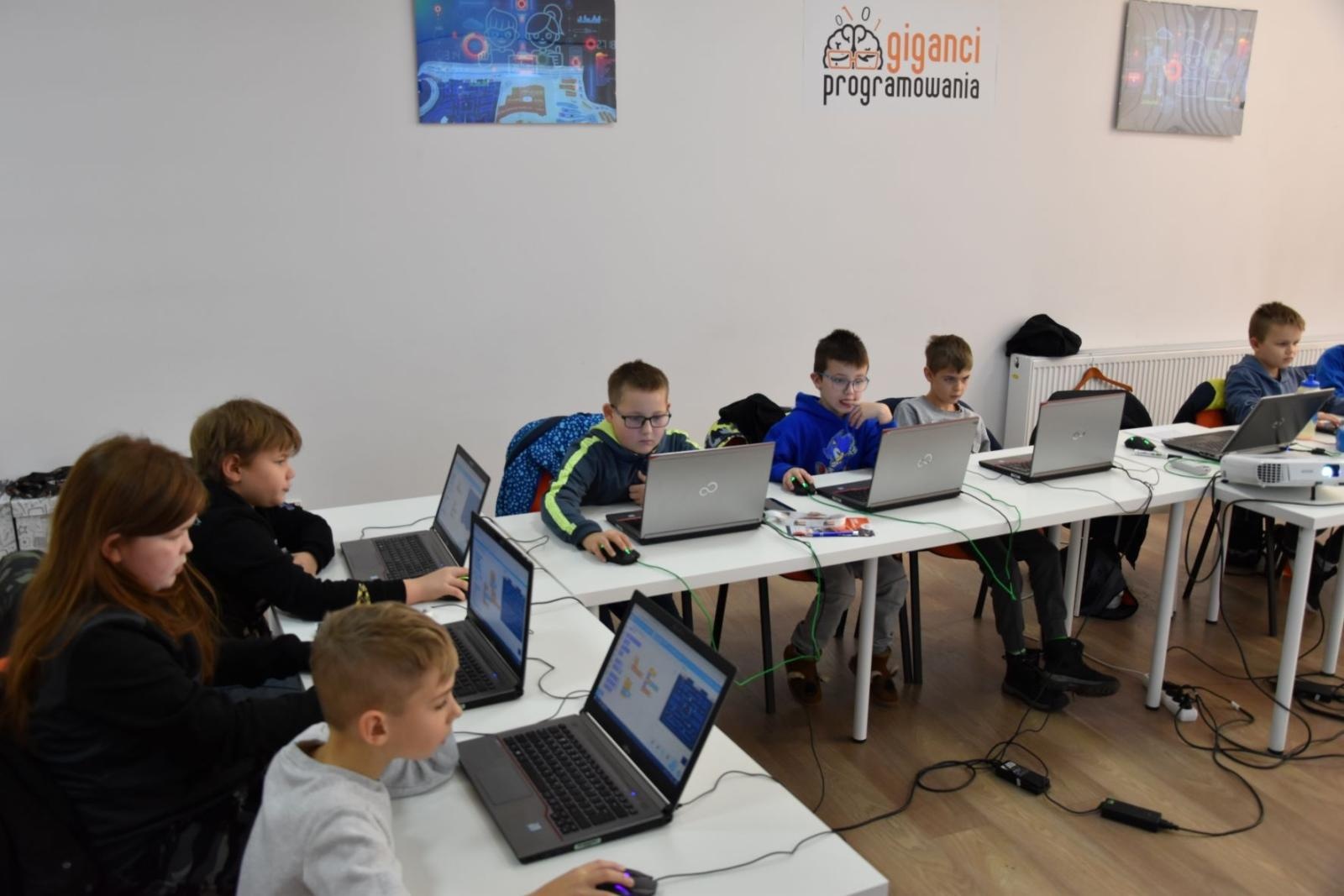 Zdjęcie w galerii na portalu naszraciborz.pl: Zapewnij dziecku lepszy start w przyszłość wiadomości z regionu