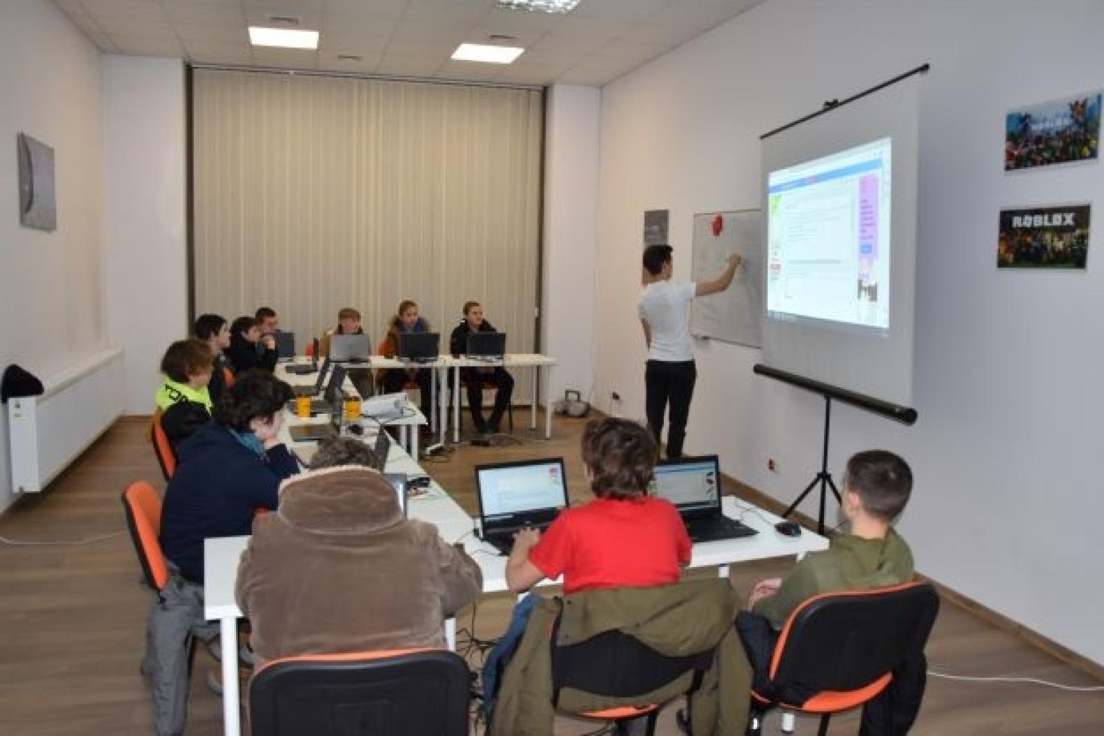 Zdjęcie w galerii na portalu naszraciborz.pl: Zapewnij dziecku lepszy start w przyszłość wiadomości z regionu